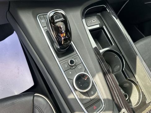 Used 2021 Cadillac Escalade Sport w/ Driver Assist Tech Package image 24