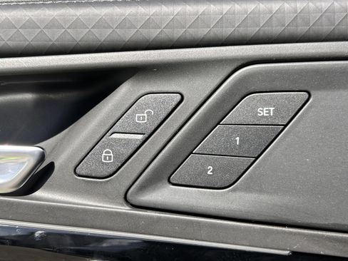 New 2026 BMW X2 xDrive28i w/ Convenience Package image 22