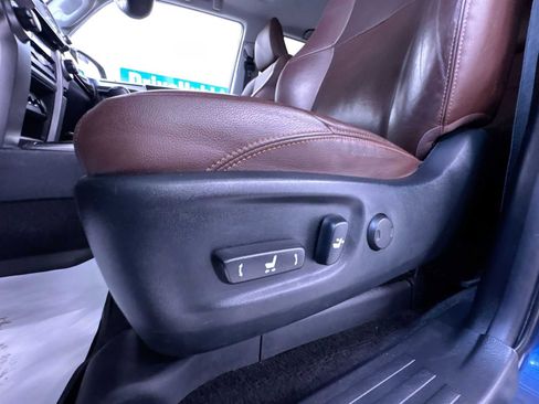Used 2020 Toyota 4Runner Limited AWD/4WD image 13