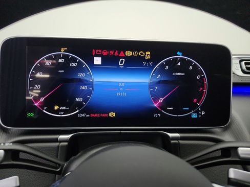 Certified 2023 Mercedes-Benz S 580 4MATIC Sedan image 11