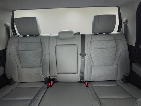 Used 2022 Toyota Tundra Limited w/ Power Package image 13