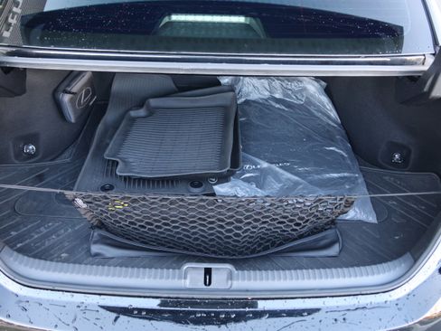 Used 2024 Lexus ES 350 350 w/ Premium Package image 35