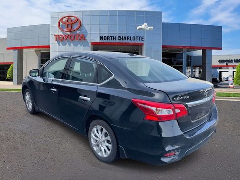 Used 2019 Nissan Sentra SV image 6
