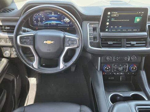 Used 2022 Chevrolet Tahoe LT w/ Luxury Package image 15