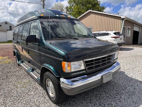 Used 1994 Ford E-150 and Econoline 150 RWD image 21