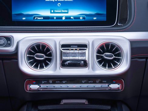 Used 2025 Mercedes-Benz G 63 AMG 4MATIC image 56