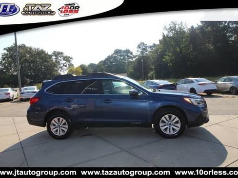 Used 2019 Subaru Outback 2.5i Premium AWD/4WD image 8