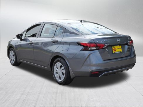 Used 2025 Nissan Versa S w/ Trunk Package FWD image 5