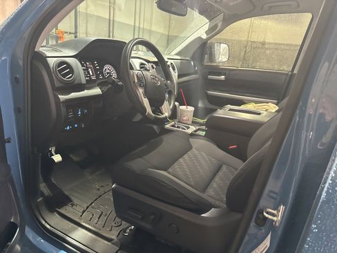 Used 2021 Toyota Tundra SR5 image 7