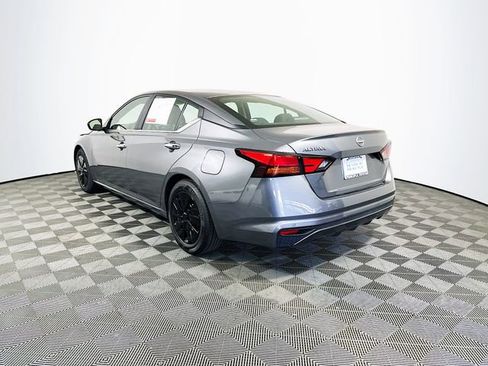 Used 2024 Nissan Altima 2.5 S image 6