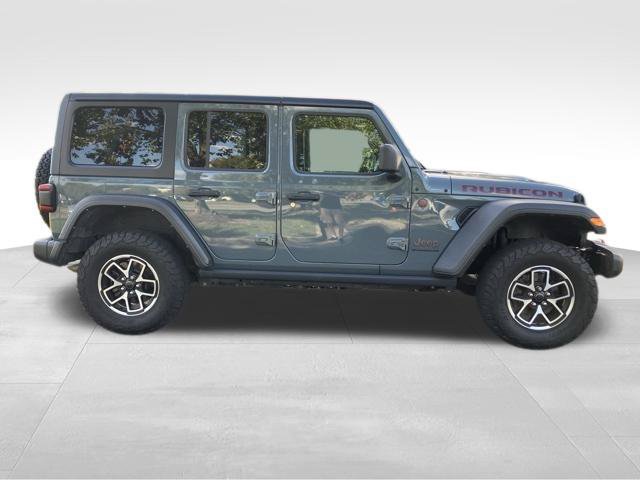 Used 2024 Jeep Wrangler Unlimited Rubicon AWD/4WD image 4