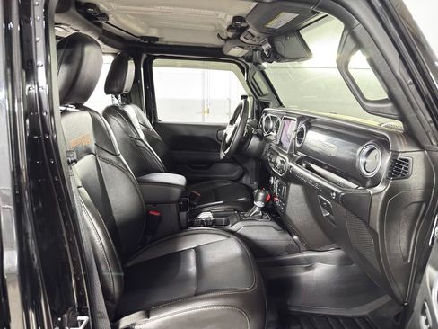 Used 2021 Jeep Wrangler Unlimited Rubicon AWD/4WD image 30