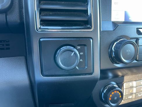 Used 2020 Ford F150 XLT w/ Equipment Group 302A Luxury image 50