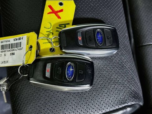 Used 2021 Subaru Outback Limited AWD/4WD image 36