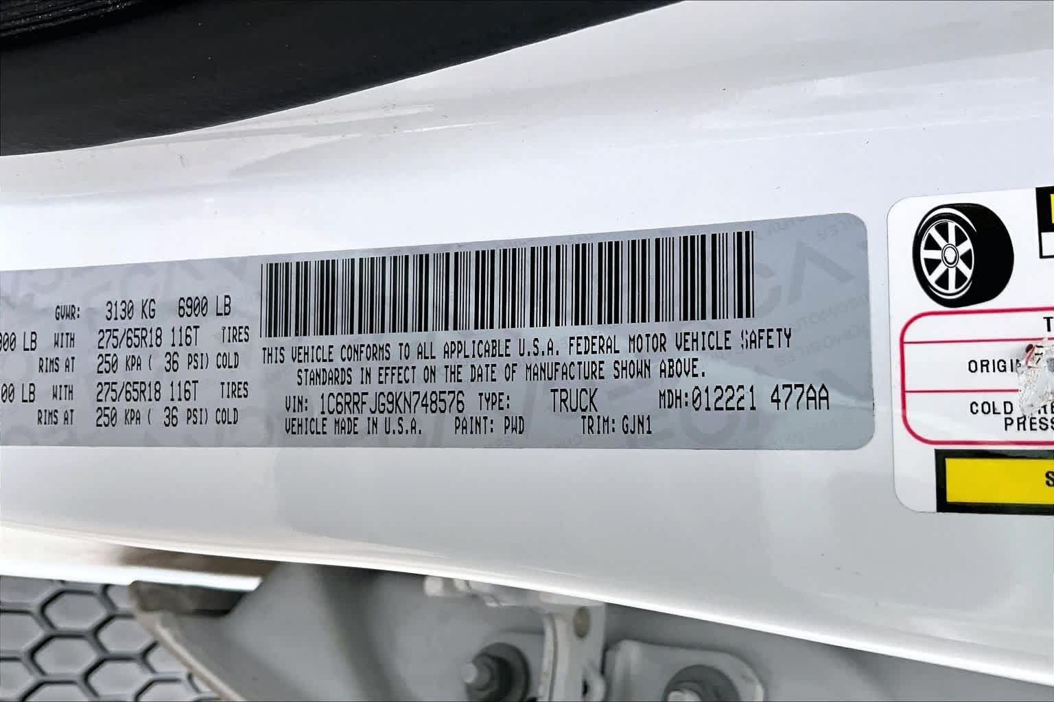 Used 2019 RAM 1500 Laramie AWD/4WD image 29