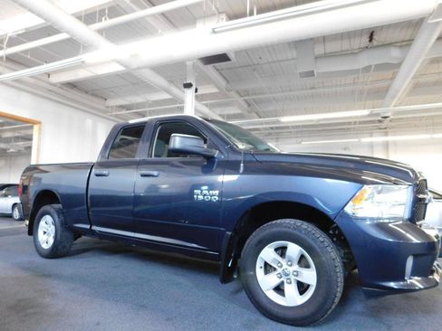 Used 2016 RAM 1500 Express AWD/4WD image 5