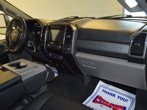 Used 2022 Ford F250 XLT w/ XLT Premium Package AWD/4WD image 10