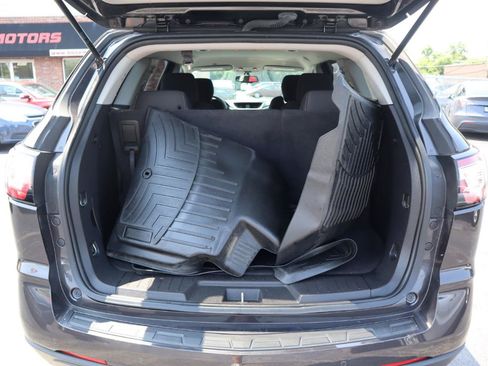 Used 2016 Chevrolet Traverse LT w/ Style and Technology Package AWD/4WD image 15