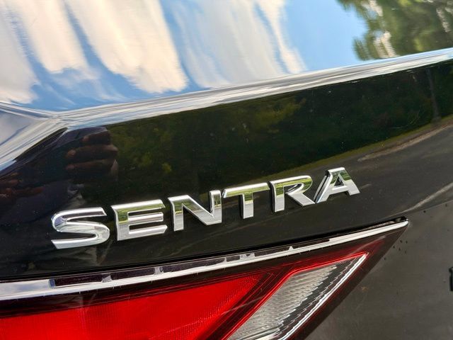 Used 2025 Nissan Sentra S FWD image 15