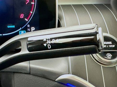 New 2026 Mercedes-Benz GLC 300 4MATIC image 18