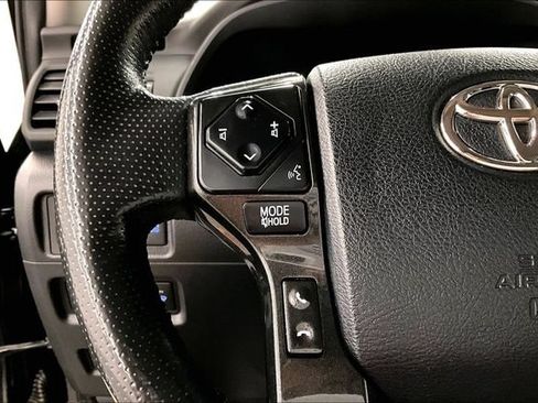 Used 2024 Toyota 4Runner TRD Off-Road Premium w/ Moonroof Package AWD/4WD image 26