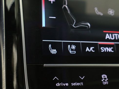 Used 2022 Audi A8 L 3.0T w/ Executive Package image 53