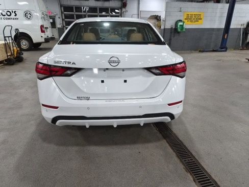 New 2025 Nissan Sentra SV w/ SV Premium Package image 8