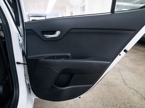 Used 2023 Kia Rio S image 19