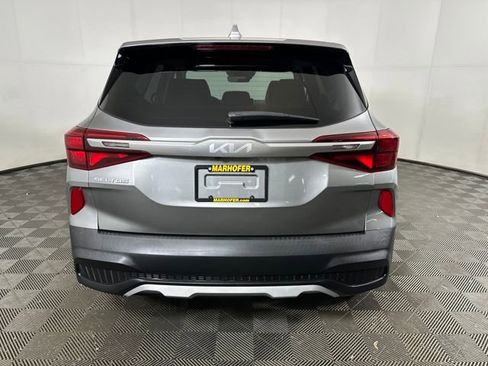 Used 2023 Kia Seltos LX image 4