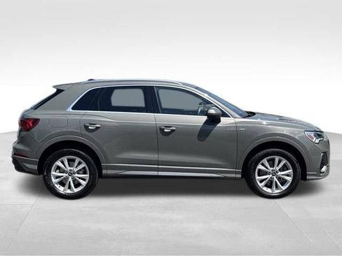 Used 2025 Audi Q3 2.0T Premium AWD/4WD image 9