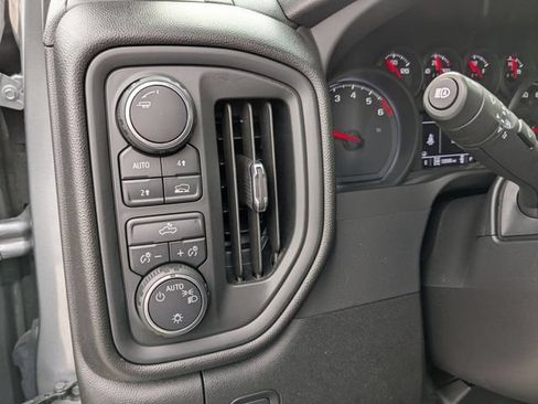 Used 2024 Chevrolet Silverado 1500 Custom AWD/4WD image 18