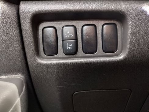 Used 2024 Mitsubishi Outlander Sport ES AWD/4WD image 20