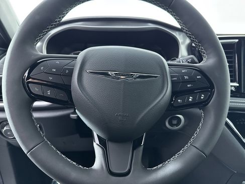 New 2026 Chrysler Pacifica Select w/ S Appearance Package image 21