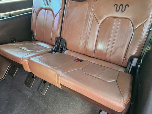 Used 2023 Ford Expedition Max King Ranch image 32