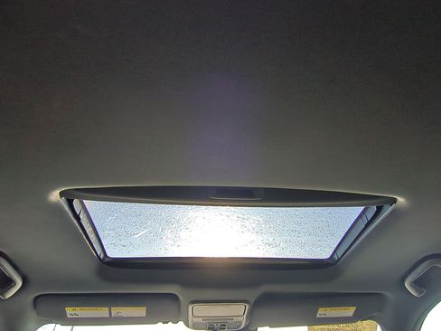 Used 2024 Honda Passport EX-L image 29