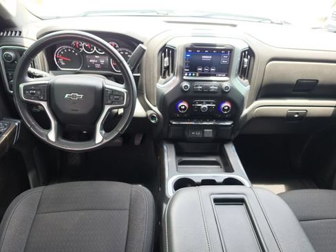 Used 2022 Chevrolet Silverado 1500 RST RWD image 8