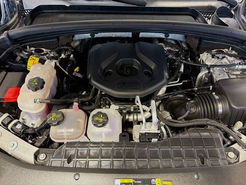 Used 2022 Jeep Grand Cherokee Limited 4xe w/ Luxury Tech Group II image 35