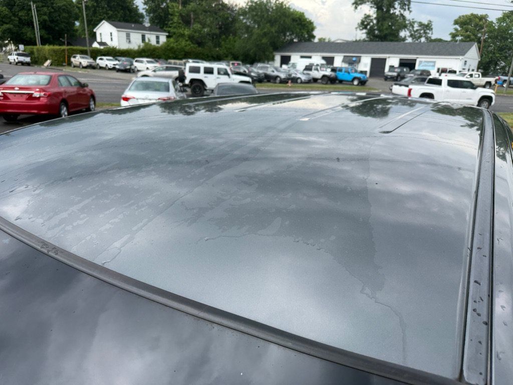 Used 2012 Honda Odyssey EX image 7