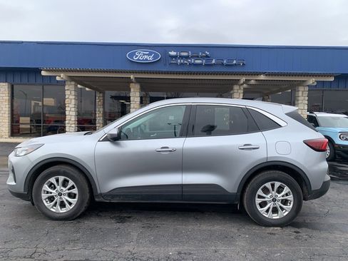 Used 2023 Ford Escape Active w/ Tech Pack #2 image 6