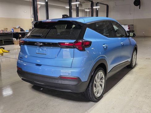 New 2027 Chevrolet Bolt LT image 7