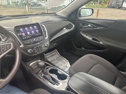 Used 2022 Chevrolet Malibu LT FWD image 22