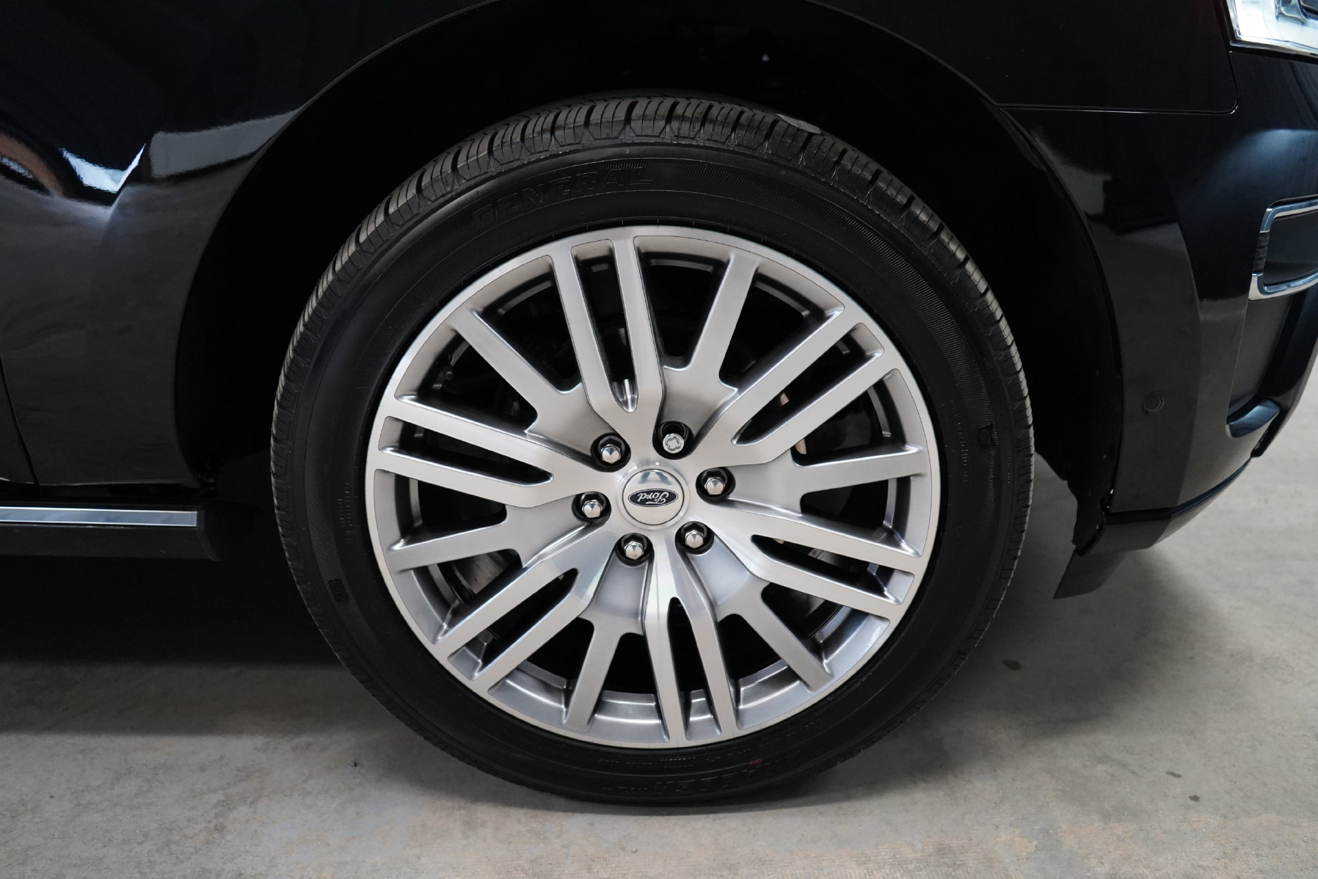 Used 2024 Ford Expedition Max Platinum AWD/4WD image 64