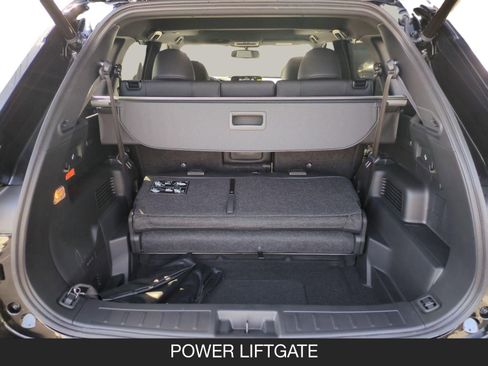New 2026 Nissan Rogue Platinum AWD/4WD image 25