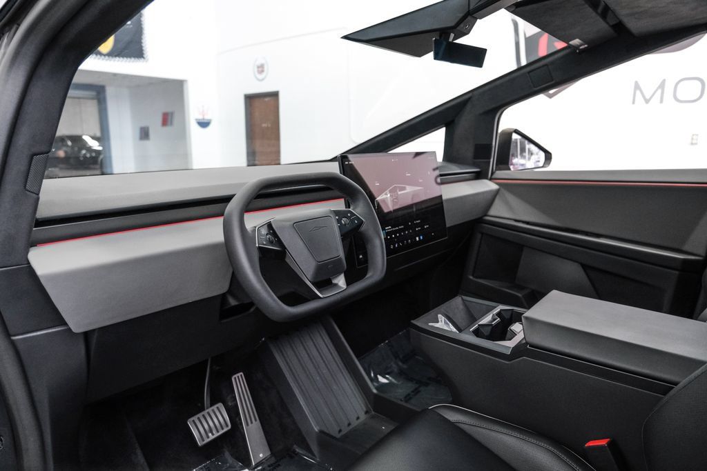 Used 2024 Tesla Cybertruck AWD Crew Cab image 3