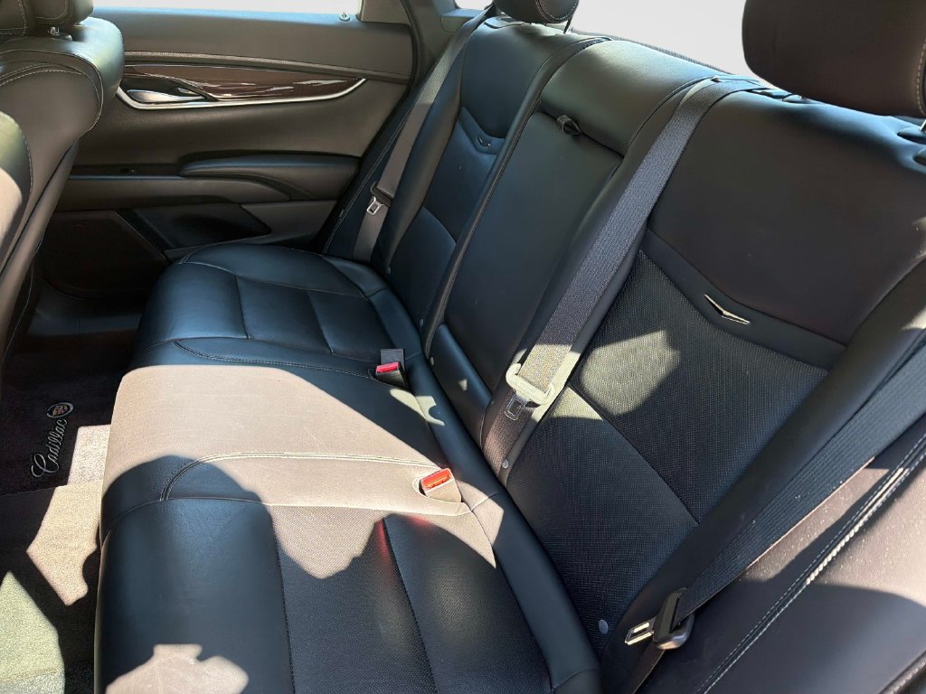 Used 2013 Cadillac XTS Luxury FWD image 14