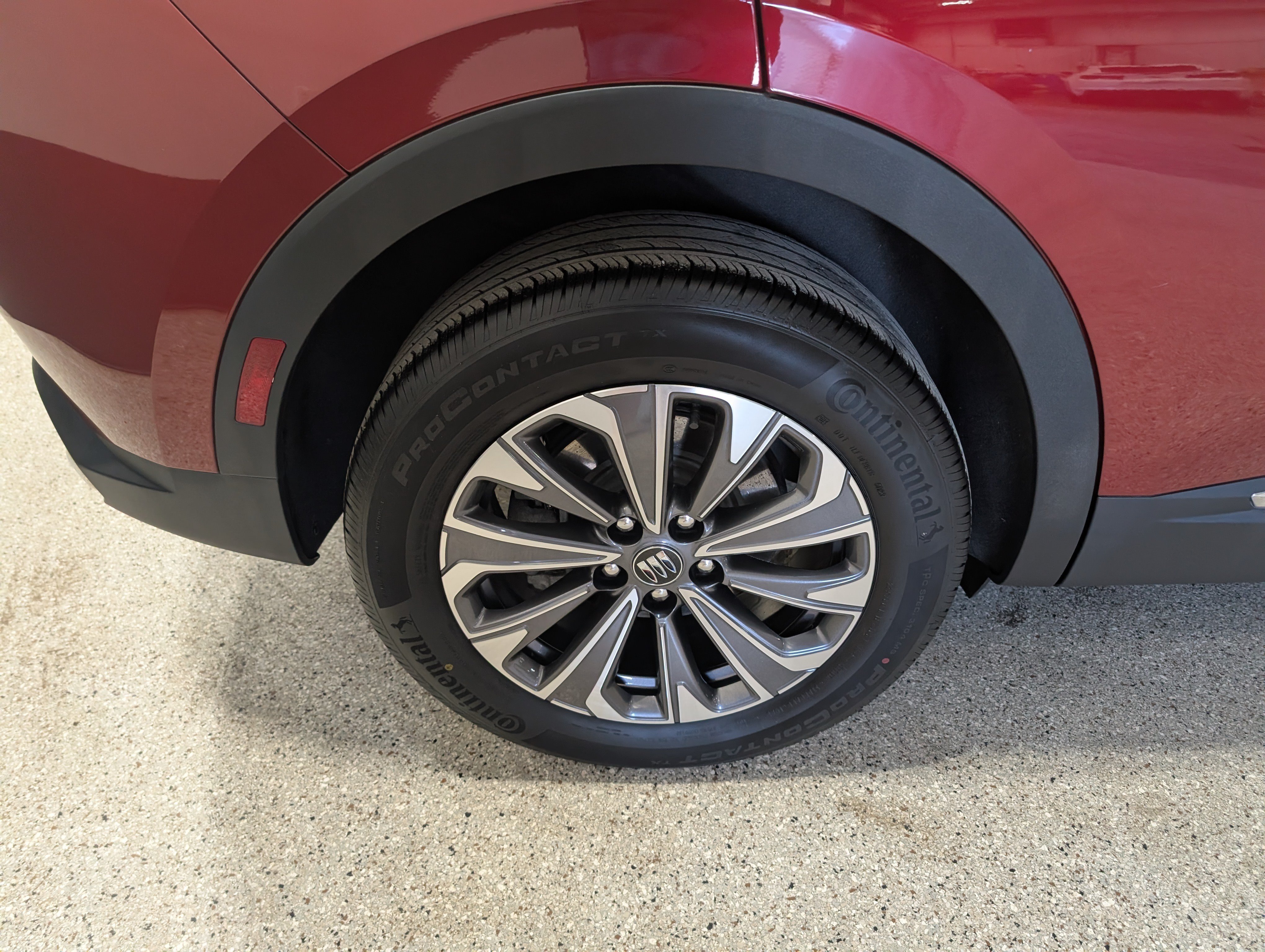 Used 2024 Buick Envision Preferred AWD/4WD image 11