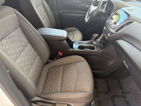 Used 2018 Chevrolet Equinox LT w/ Redline Edition AWD/4WD image 22