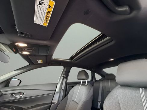 Used 2025 Honda Accord Sport image 29
