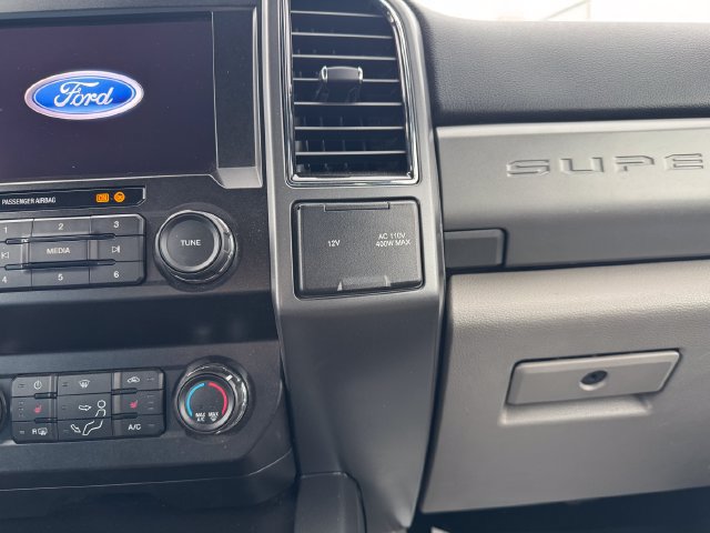 Used 2020 Ford F250 XLT w/ XLT Premium Package AWD/4WD image 50