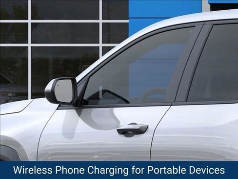 New 2026 Chevrolet Equinox LT w/ Convenience Package II image 13